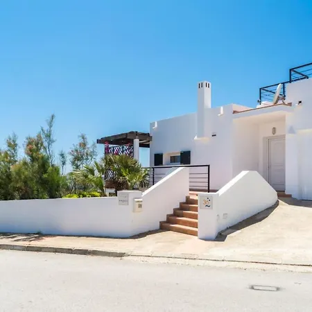 Miranda Cala Llonga (Menorca)